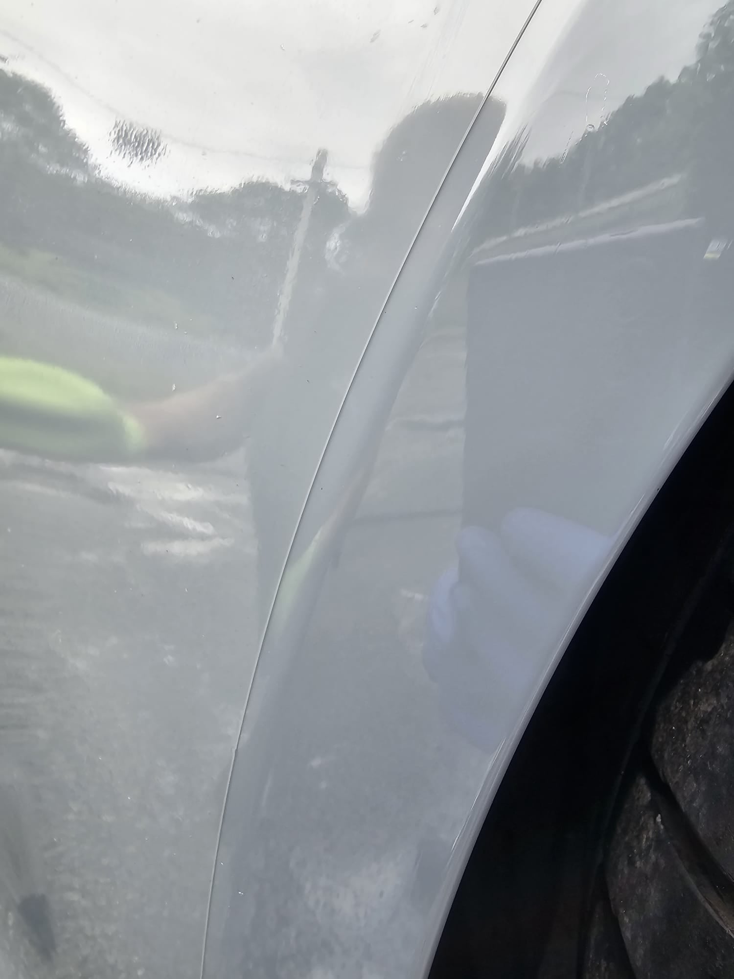 Tar and glue remover