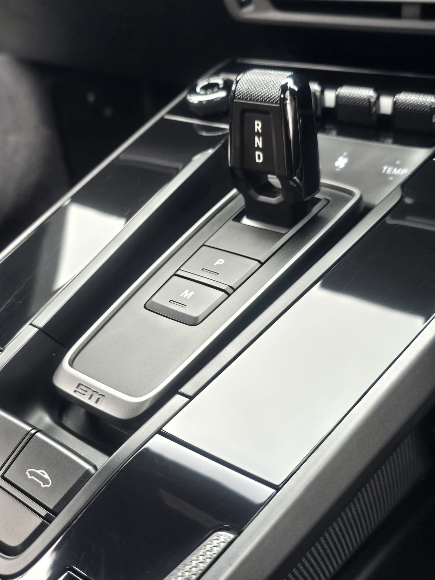 fandango , interior dressing